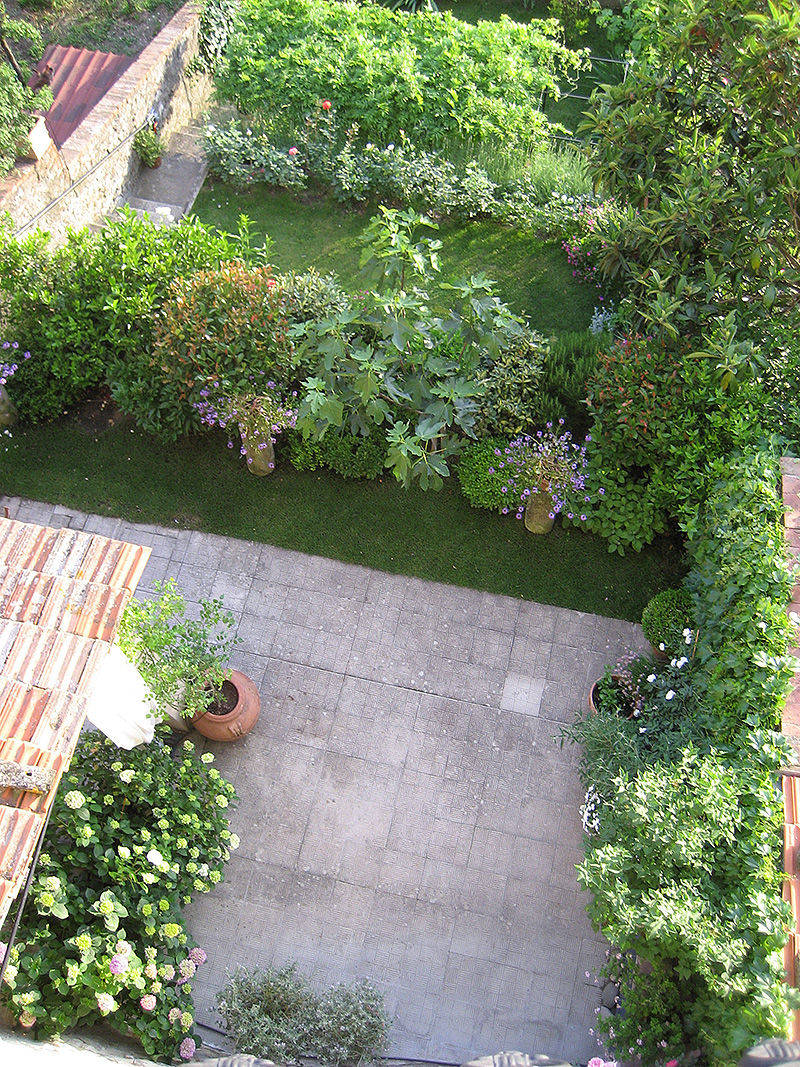 Il giardino a terrazze visto dall’alto